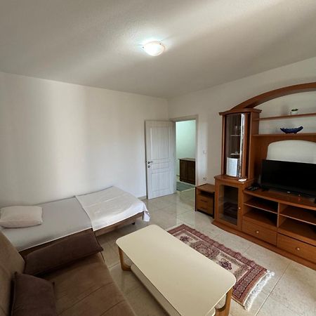 Berin Apartments 乌尔齐尼 外观 照片