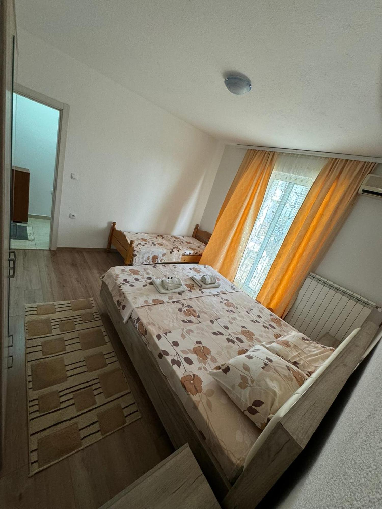 Berin Apartments 乌尔齐尼 外观 照片